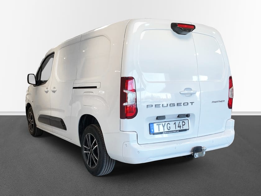 Bild 2 av Peugeot Partner Utökad Last Skåp Plus L2 BHDi 130 A Dragkrok
