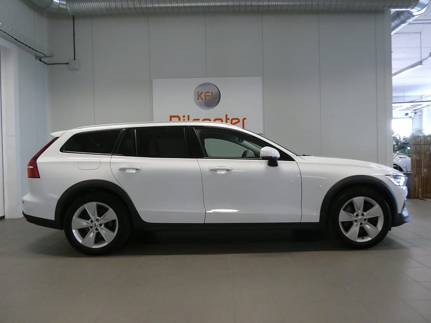 Bild 5 av Volvo V60 Cross Country B4 AWD Aut-Kamera-Navi-Nyservad-Värmare-VOC-SoV