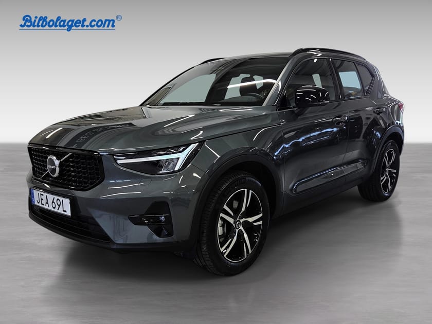 Bild 1 av Volvo XC40 B4 FWD Bensin Plus Dark