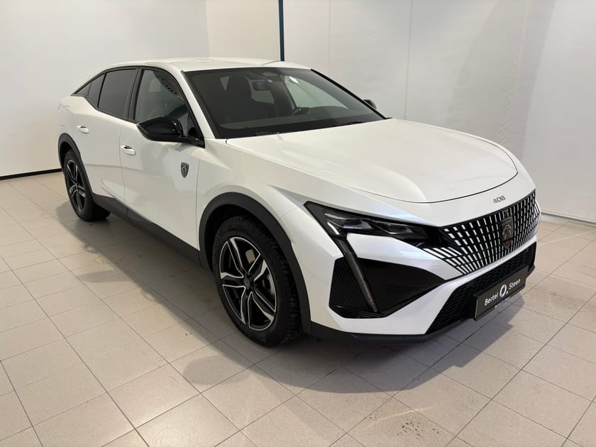 Bilde 2 av Peugeot 408 Plug-In Hybrid 225 GT masse utstyr, adaptiv Cruise, hengerfeste, LAV KM!