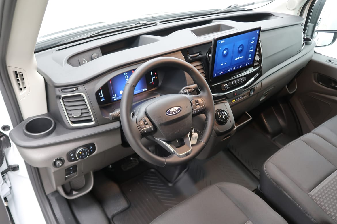 Ford Transit 2024 - miniatyr 4