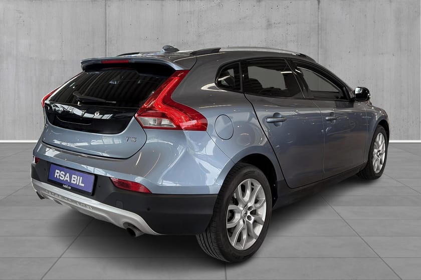Bilde 4 av Volvo V40 Cross Country 1.5 T3 152hk/VOC/DAB/PARKRINGSVARMER/CC/
