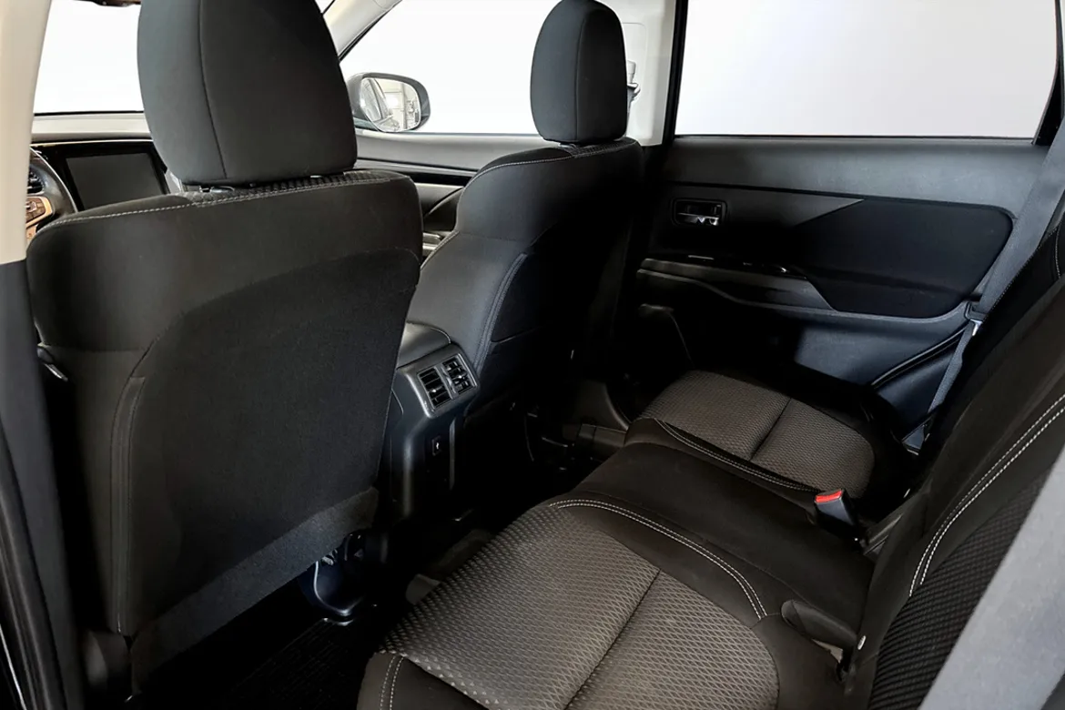 Mitsubishi Outlander PHEV