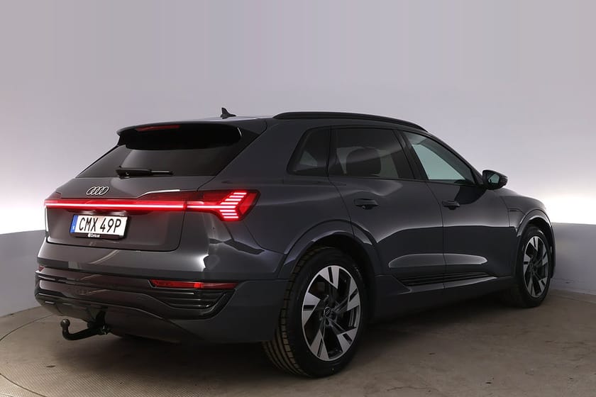 Bild 5 av Audi Q8 50 e-tron quattro Läder Elstol Kamera LED Drag