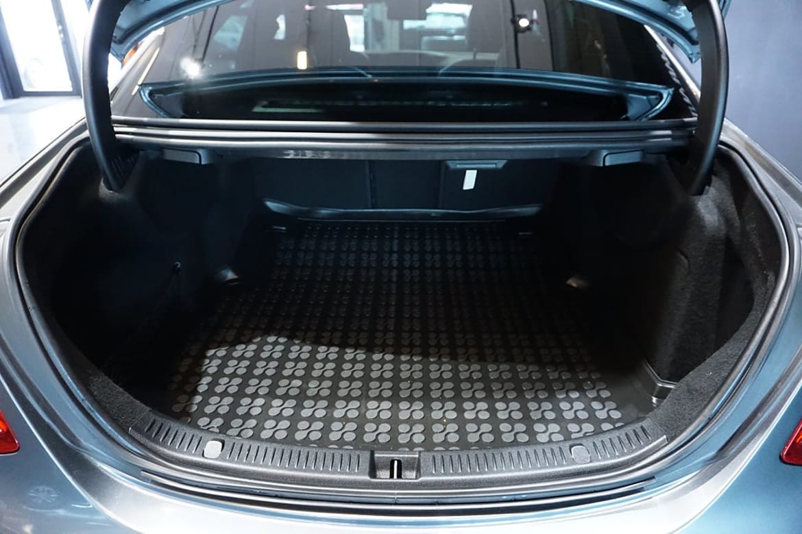 Mercedes-Benz E-Klass 2017 - miniatyr 19