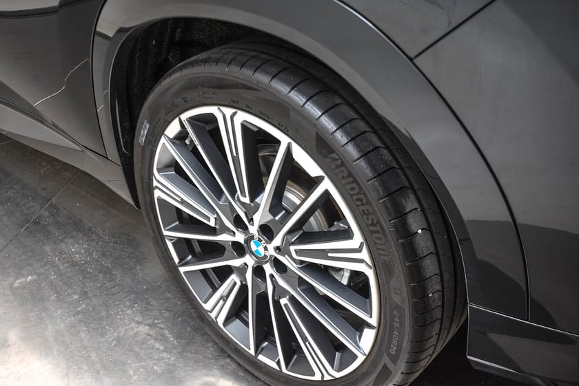 Bilde 2 av BMW iX2 xDrive30 Fully Charged Premium E.(K)