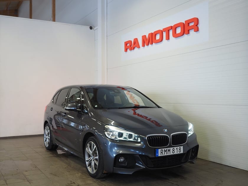 Bild 1 av BMW 225xe Active Tourer Plug-in M Sport Navi Kamera HUD Läder
