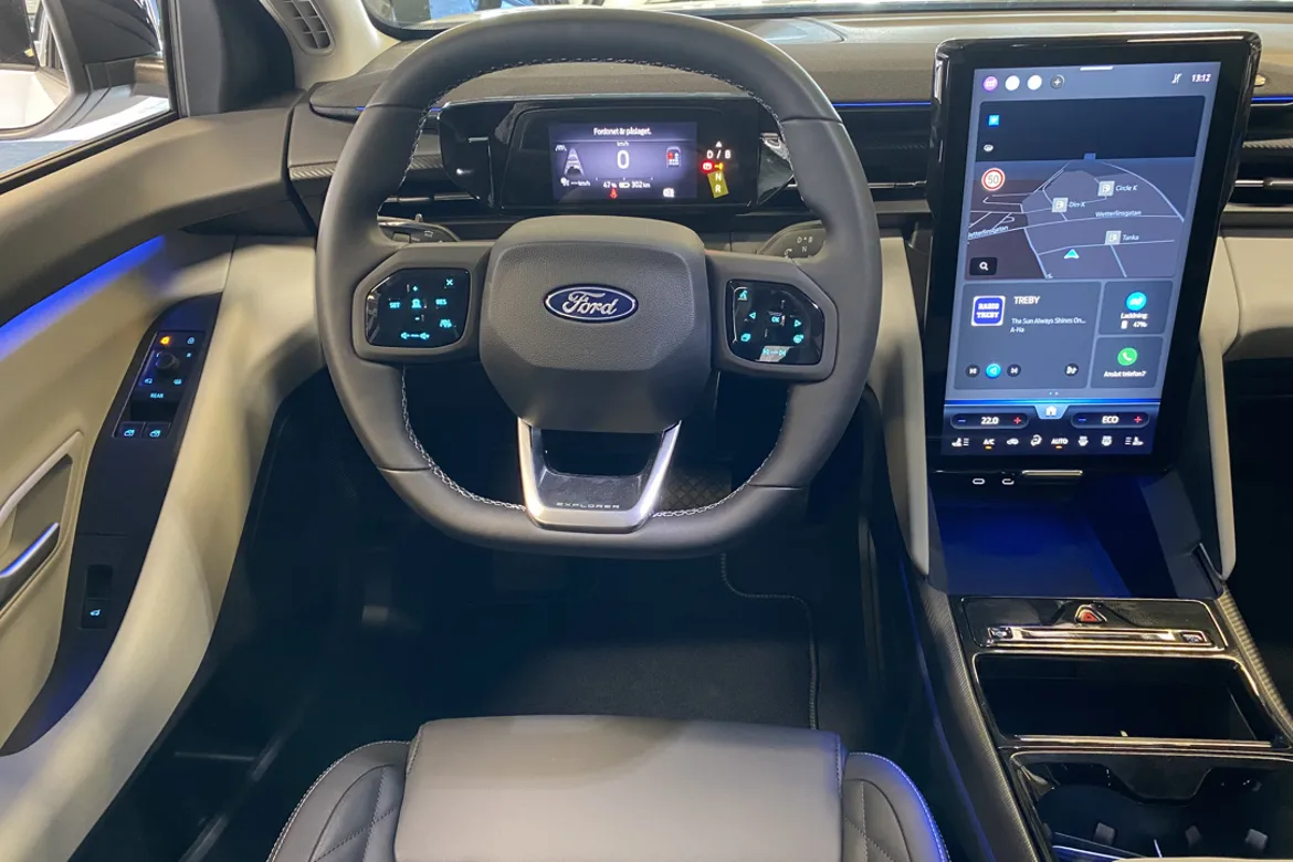 Ford Explorer EV Extended Range RWD