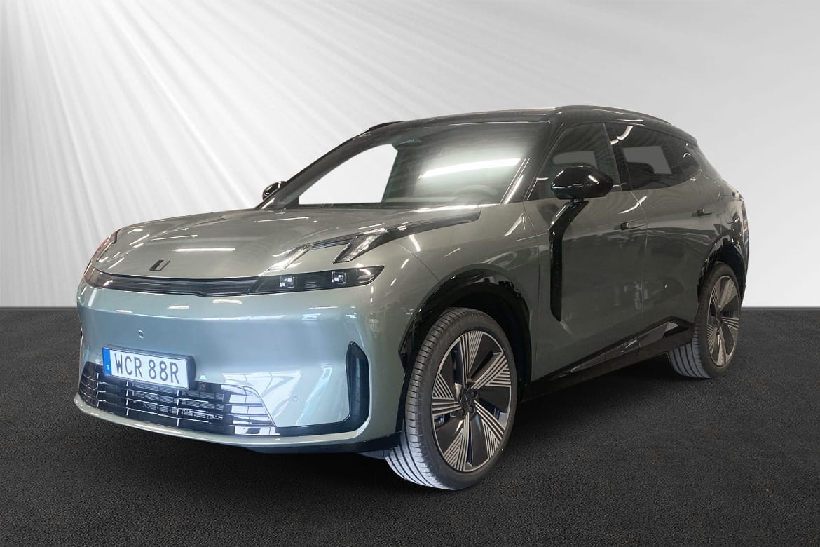 Lynk & Co 08 PHEV