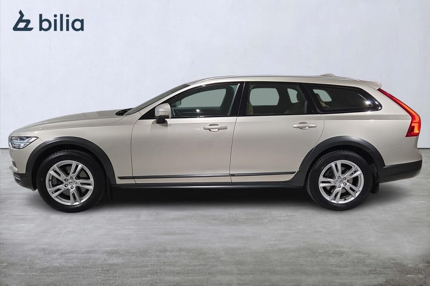 Bild 4 av Volvo V90 Cross Country D4 AWD Pro Edition / Backkamera / Drag /