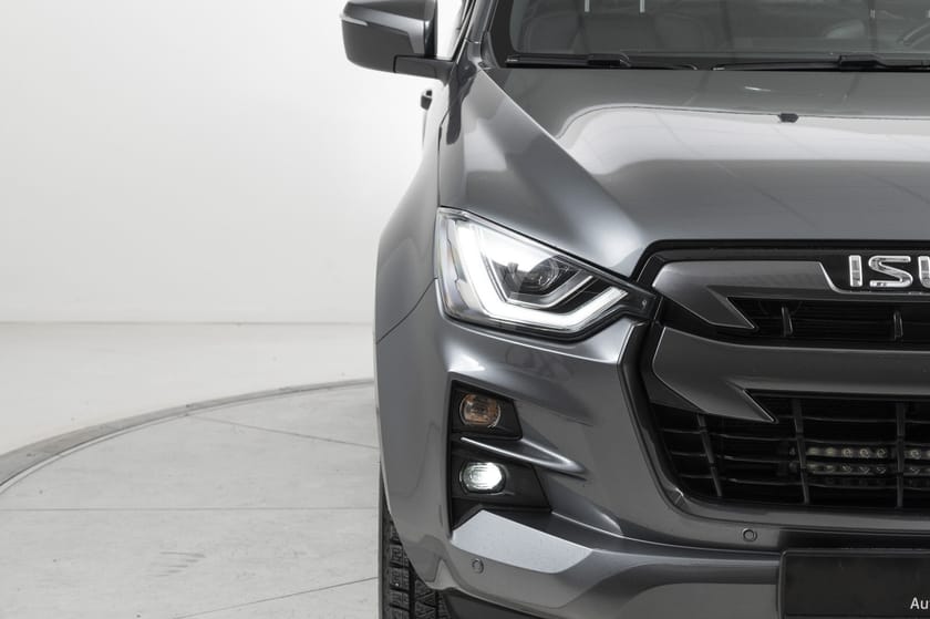 Bilde 5 av Isuzu D-Max Dobbelcab 1,9 Dobbel Cab Black Edition 4d aut Krok Kamera ACC