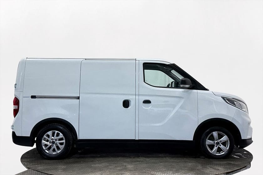 Bild 5 av Maxus e-Deliver 3 52.5 kWh L1H1 CCS Kamera CarPlay BT MOMS