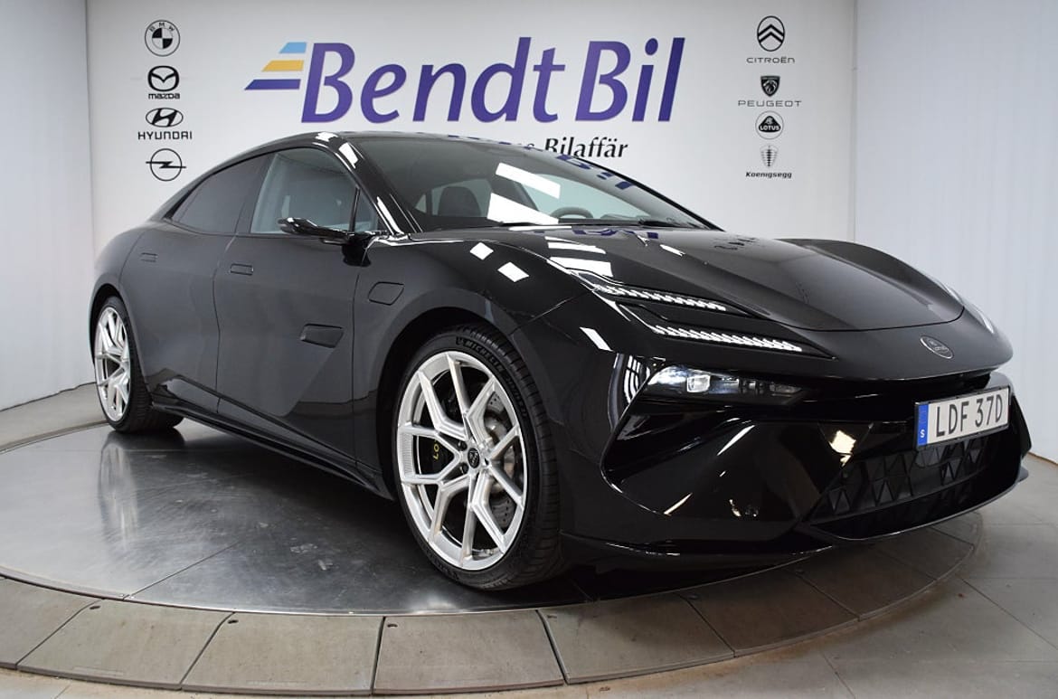 Lotus Emeya 2024