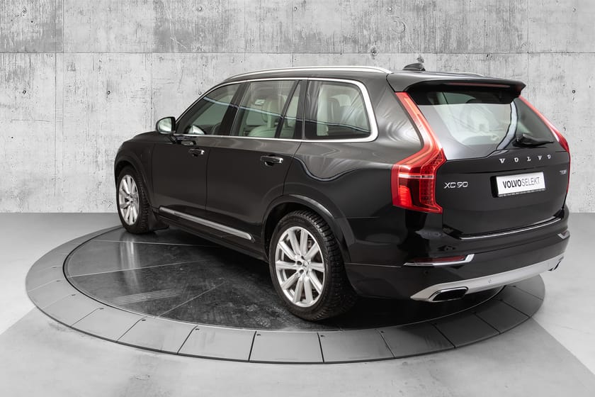 Bilde 5 av Volvo XC90 T8 Inscription B&W/Luft/Krok/360/HUD/Massasje
