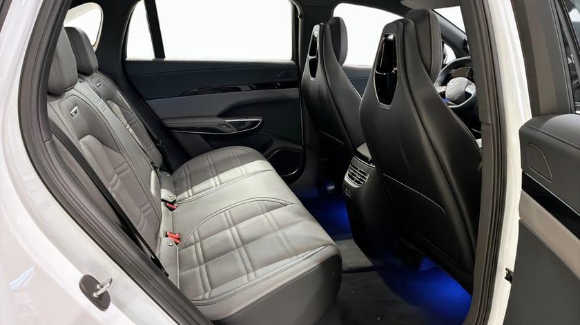 Bild 5 av Hongqi EHS7 85 KWH *Demo