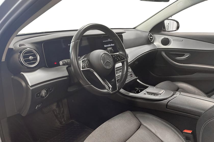 Bild 5 av Mercedes-Benz E 220 d Premiumpaket, Värmare, Drag