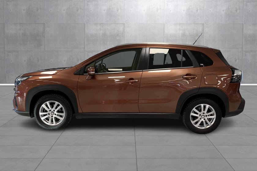 Bilde 2 av Suzuki S-Cross Hybrid AllGrip /LETTKJØRT/4X4/360KAMRA/