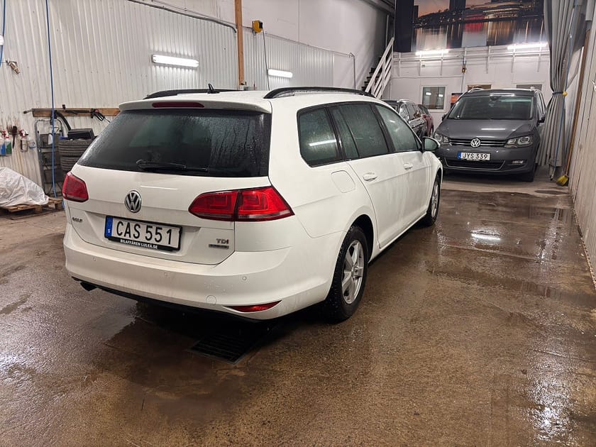 Bild 4 av Volkswagen Golf Sportscombi 1.6 TDI DPF BMT Masters Euro 5
