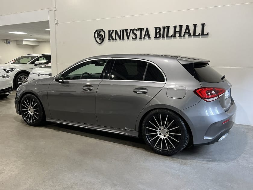 Bild 2 av Mercedes-Benz A 180 7G-DCT AMG Line 1Ägare Lågmil 136hk