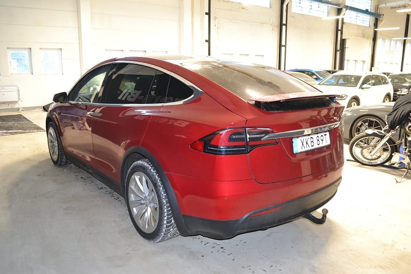 Bild 3 av Tesla Model X P100D 611hk dragkrok