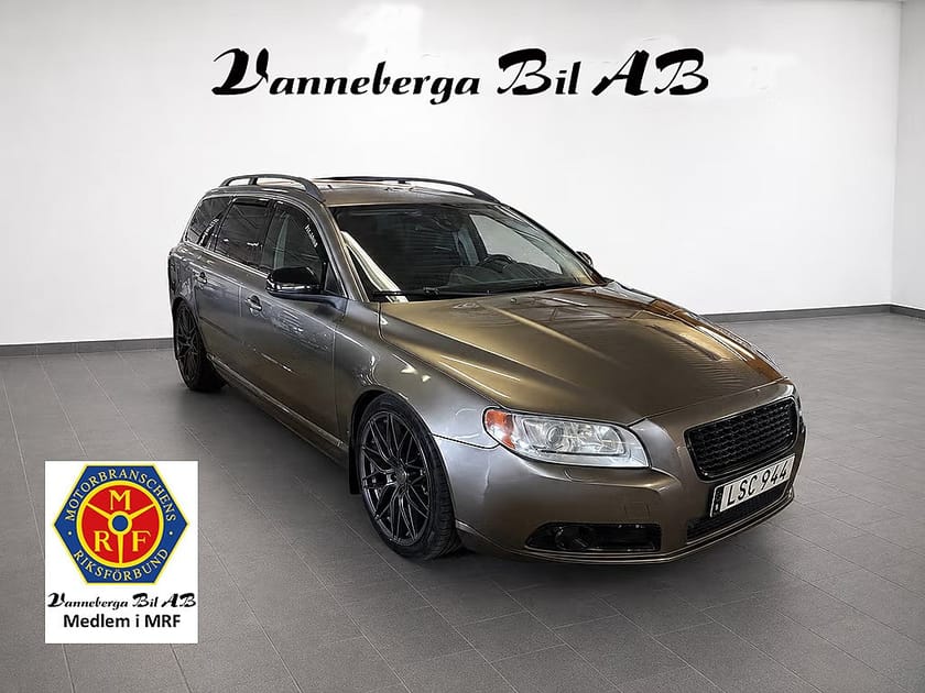 Bild 1 av Volvo V70 D3 Momentum Drag/ Euro 5