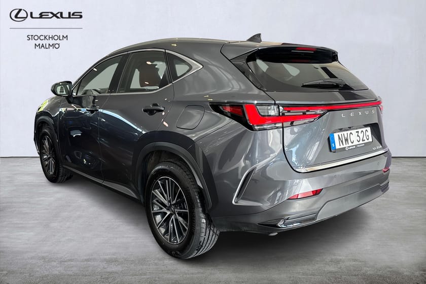 Bild 2 av Lexus NX 350h AWD Business Teknikpaket P-värm Keyless Backkamera