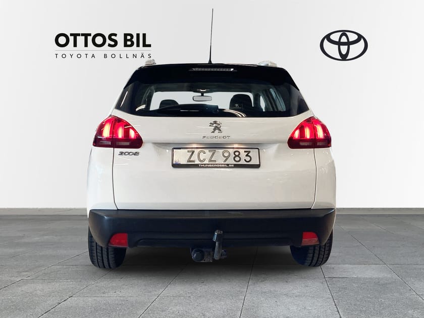 Bild 4 av Peugeot 2008 1.2 PureTech 110 EAT, 110hk / V-hjul, Drag, MoK