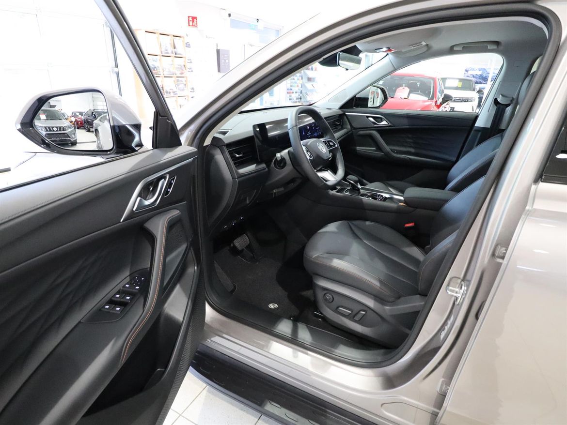 MG HS PHEV Automatic, 2-trins, 307ps, 2024