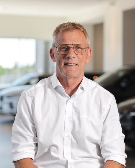 NICLAS LINDGREN 