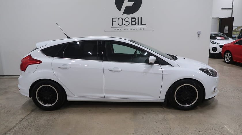 Bild 3 av Ford Focus *RÄNTEKAMPANJ 3.45%* 2.0 TDCi Titanium Aut-Drag-SoV