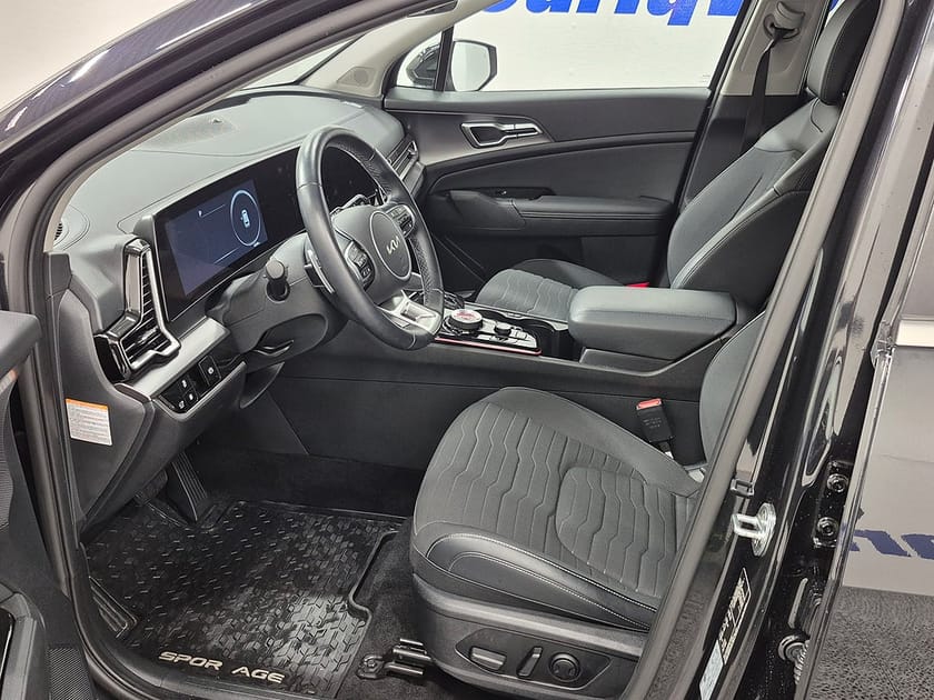 Bild 2 av Kia Sportage PHEV AWD Plug in 265HK 4x4 Advance