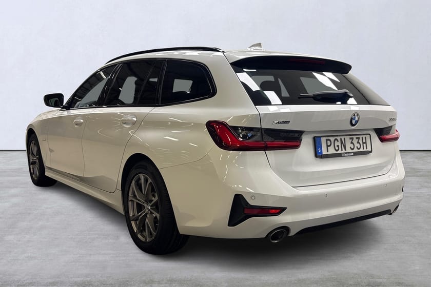 Bild 4 av BMW 330e xDrive Touring 