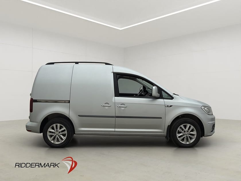 Bild 2 av Volkswagen Caddy Van 2.0TDI Värmare PDC Drag Skinn CARPLAY Moms