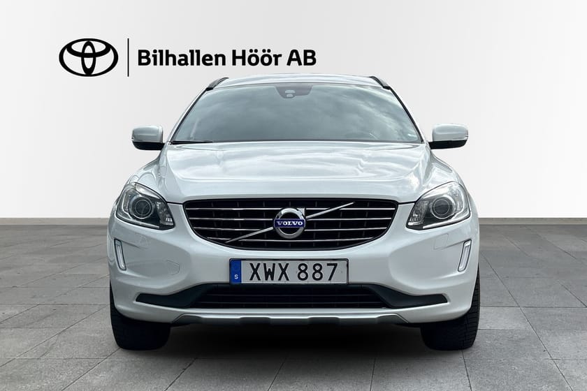 Bild 4 av Volvo XC60 – Momentum Automat