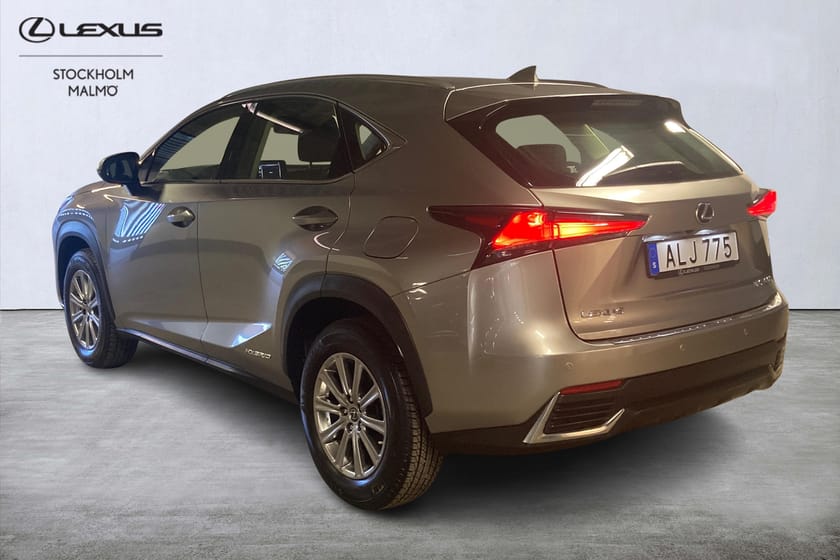 Bild 3 av Lexus NX 300h AWD Comfort Backkamera Apple Carplay