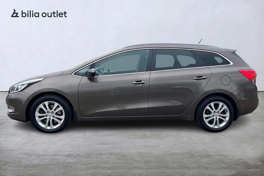 Bild 3 av Kia cee'd_sw 1.6 CRDi EX Comfort 128hk / Sensorer Rattvärme Nyservad