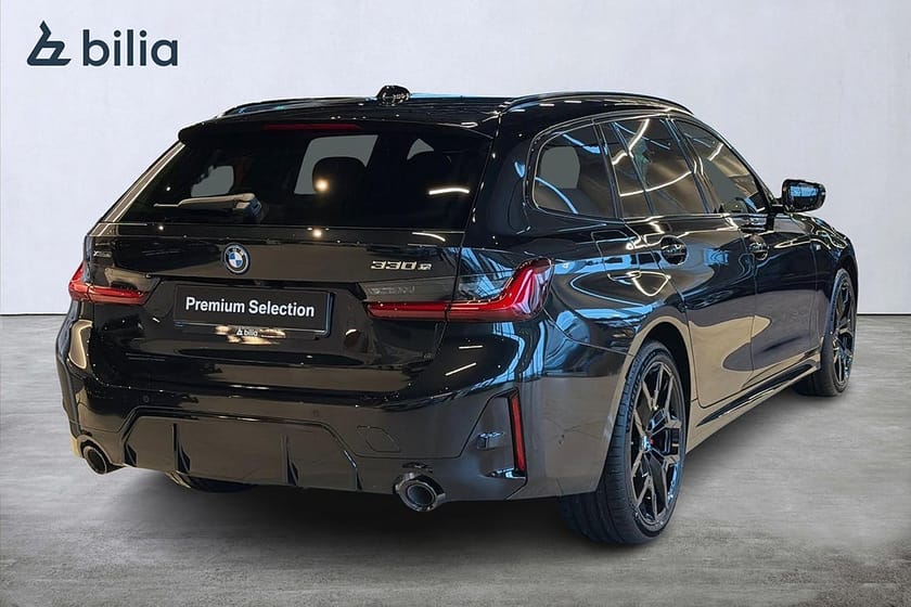 Bild 4 av BMW 330e xDrive Touring M Sport PRO | Innovation | DEMO | Drag