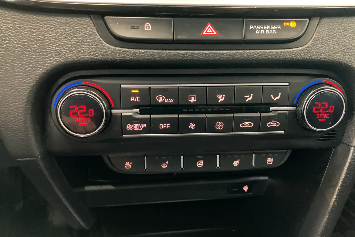 picture of a car