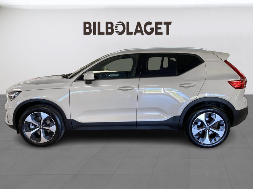 Bild 2 av Volvo XC40 B3 FWD Bensin Core