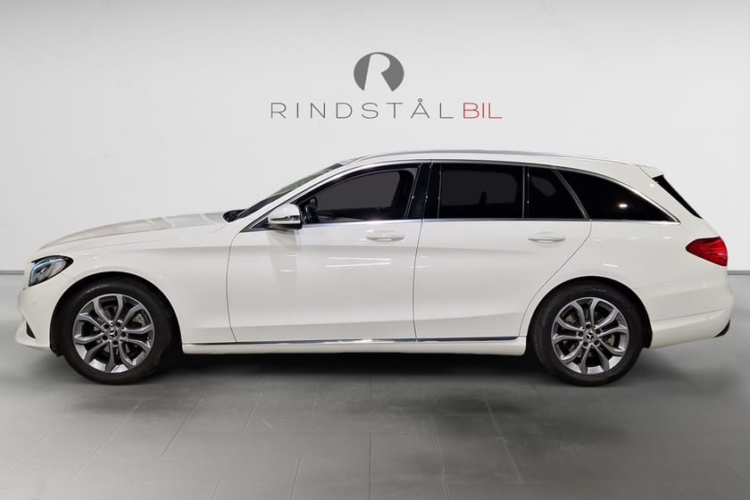 Bild 4 av Mercedes-Benz C 180 T 156 HK AUT AVANTGARDE DRAG PDC 0.51L/MIL