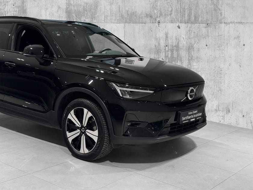 Bilde 2 av Volvo XC40 Recharge Single Motor Plus FWD TONEDE|VARMEP|EL.SETE