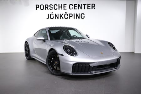 Porsche 911 Carrera 4 GTS