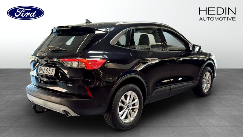 Bild 2 av Ford Kuga Plug-In Hybrid Titanium 225hk