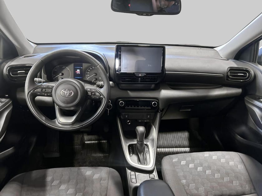 Bild 3 av Toyota Yaris Hybrid 115 1,5 5D ACTIVE KOMFORTPAKET