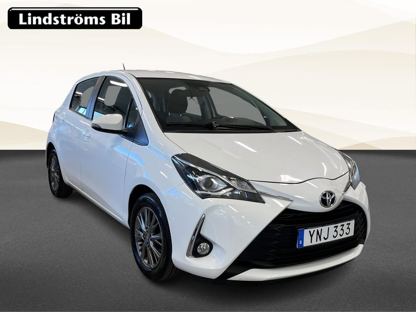 Bild 3 av Toyota Yaris Active 1.5 111hk S&V-Hjul