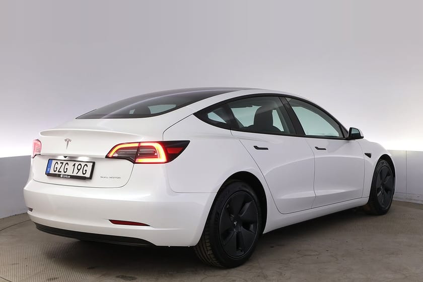 Bild 5 av Tesla Model 3 Long Range AWD Refresh Autopilot Pano