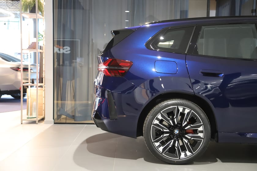 Bild 5 av BMW X3 30e xDrive / M Sport PRO / Pano / HUD