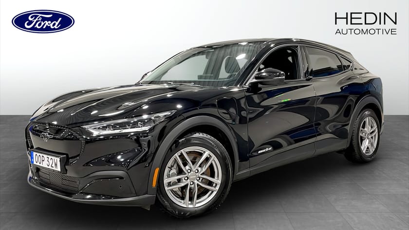Bild 1 av Ford Mustang Mach-E Standard Range RWD 440km 269hk | Teknikpaket | B&O Ljud | 360 Kamera |