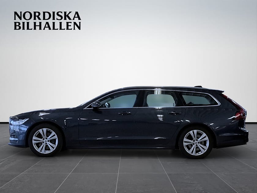 Bild 4 av Volvo V90 B4 Geartronic Momentum Nyservad Drag Värmare 360-kamera