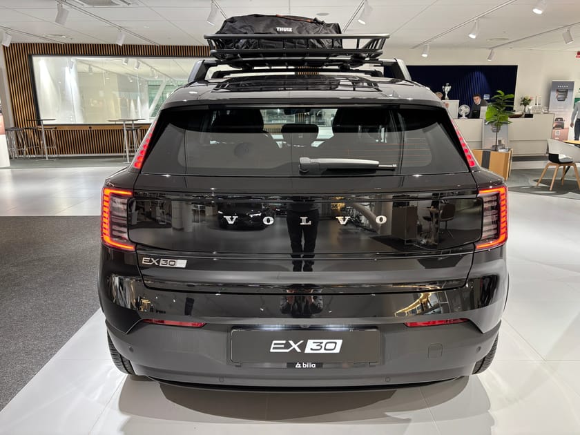 Bild 5 av Volvo EX30 Single Motor Extended Range M R Plus Edition